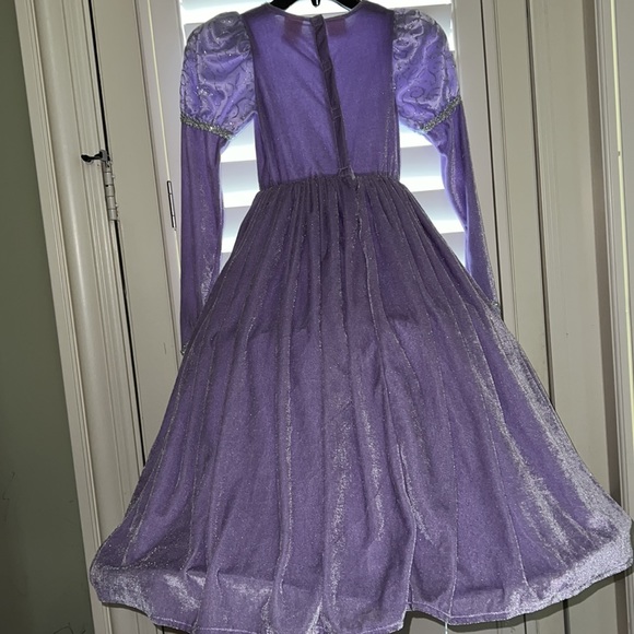 Girls Purple Velour Princess dress size small (7-8) NWOT. - Picture 9 of 11